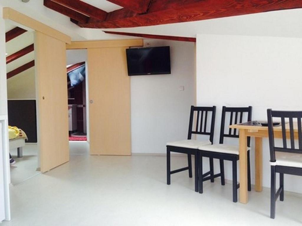 Apartments With A Parking Space Lopar, Rab - 16680 Oda fotoğraf